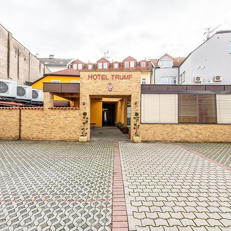 Hotel Trumf Mladá Boleslav Exterior photo